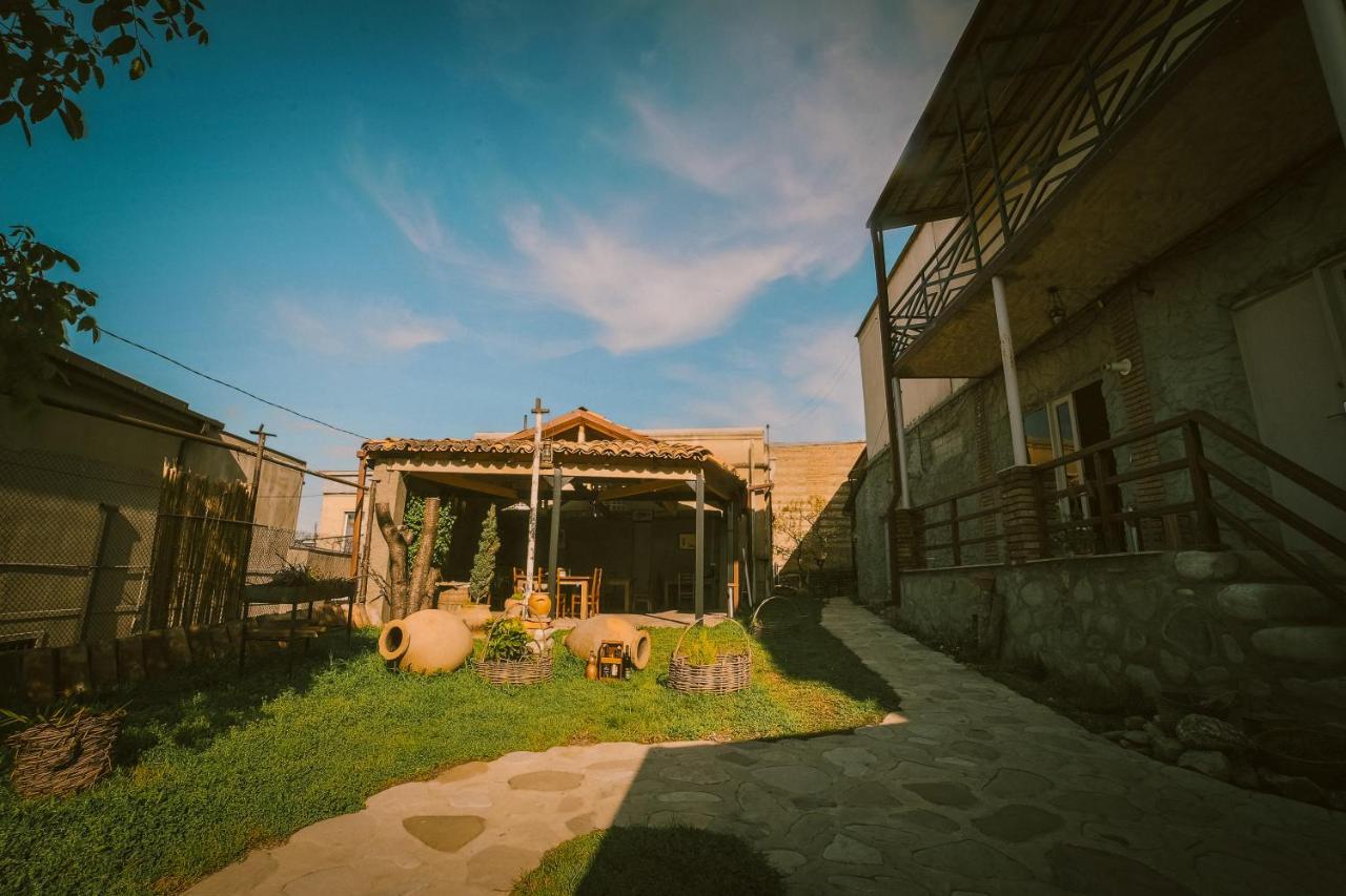 Gh Sanapiro Hotel Телави Екстериор снимка